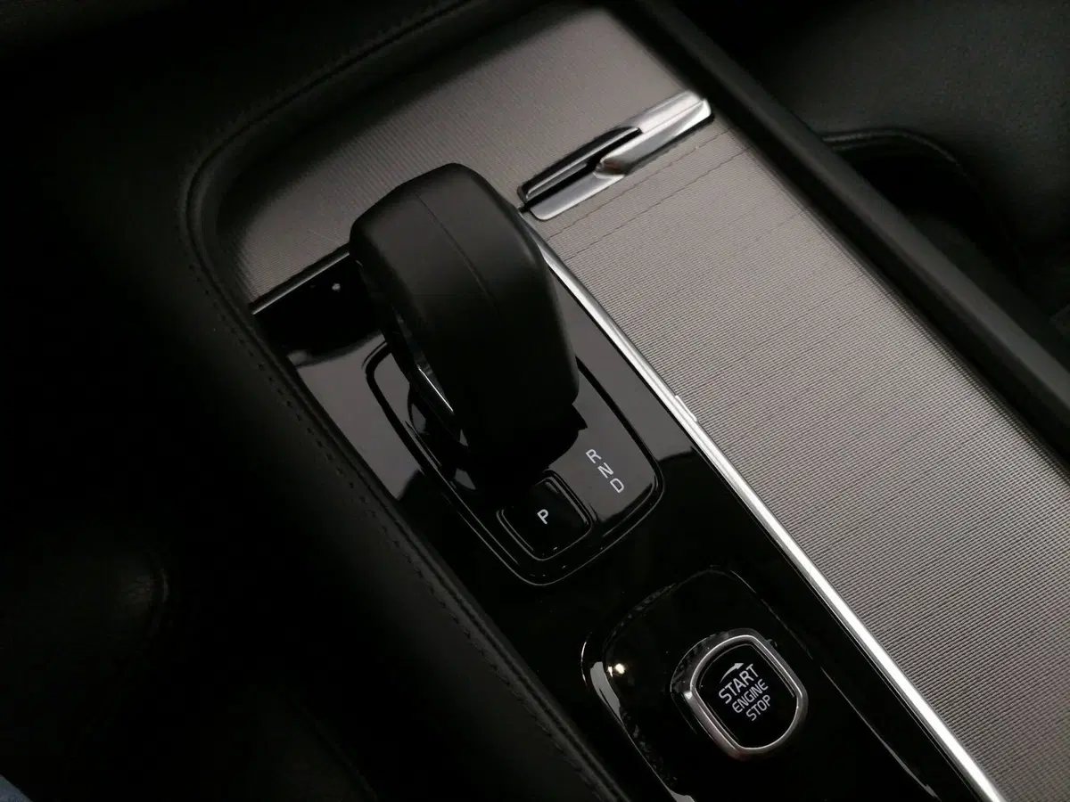 Volvo XC90 usata a Roma (14)