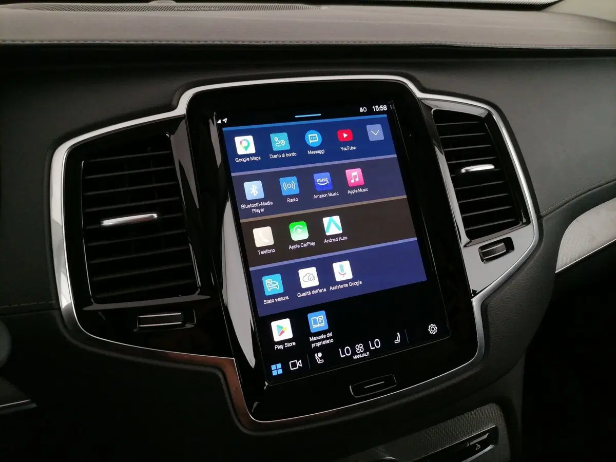 Volvo XC90 usata a Roma (20)