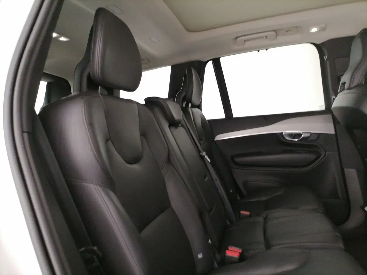 Volvo XC90 usata a Roma (8)