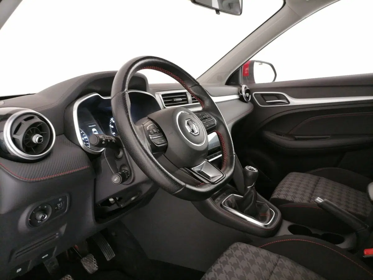 Mg ZS usata a Roma (11)