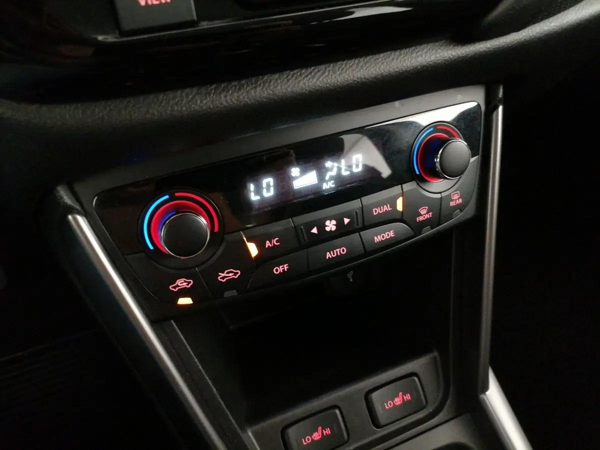 Suzuki S-Cross usata a Roma (14)