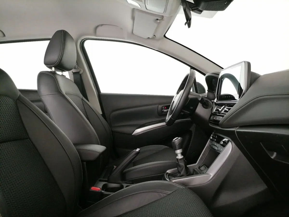 Suzuki S-Cross usata a Roma (6)