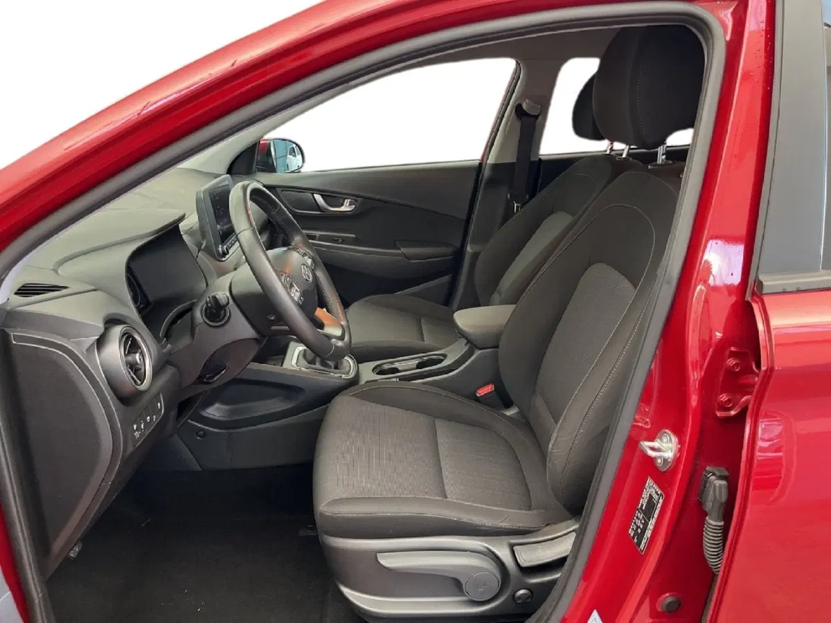 Hyundai Kona usata a Torino (10)