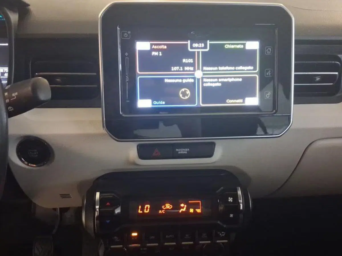 Suzuki Ignis usata a Genova (15)