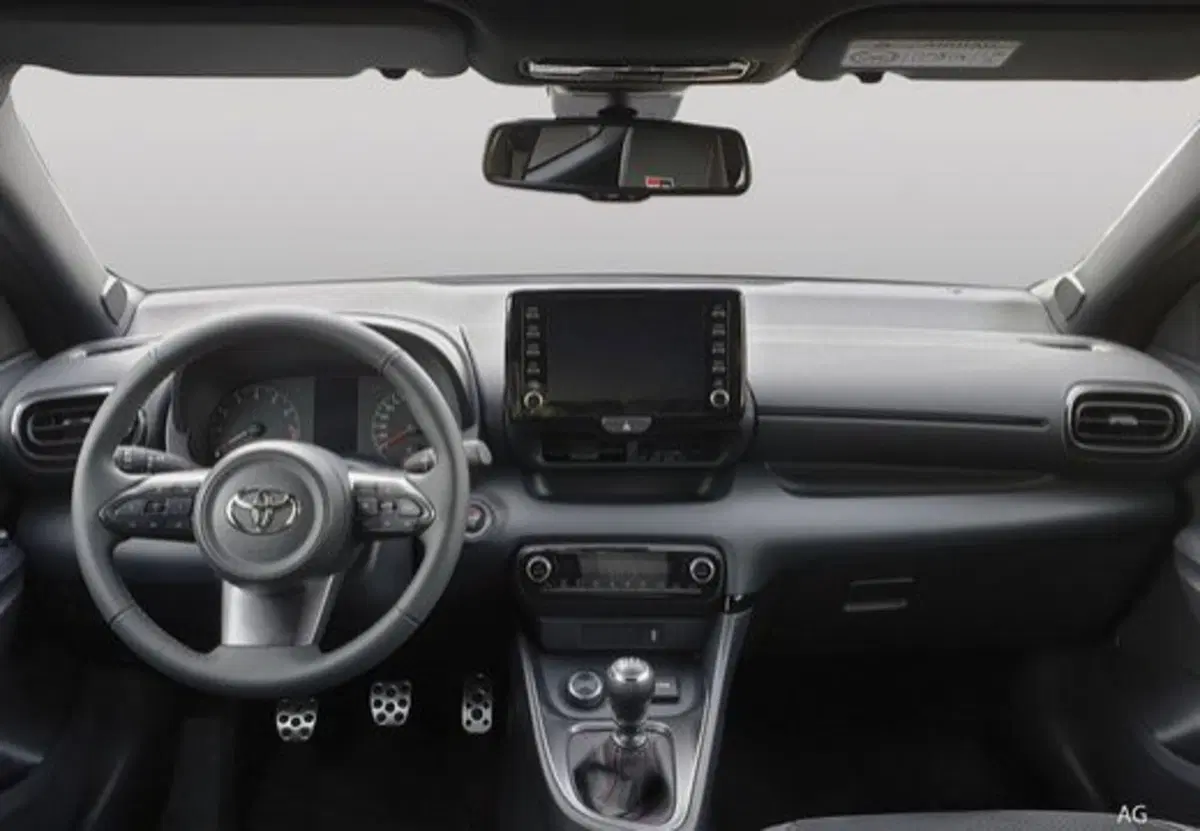 Toyota Yaris usata a Palermo (17)