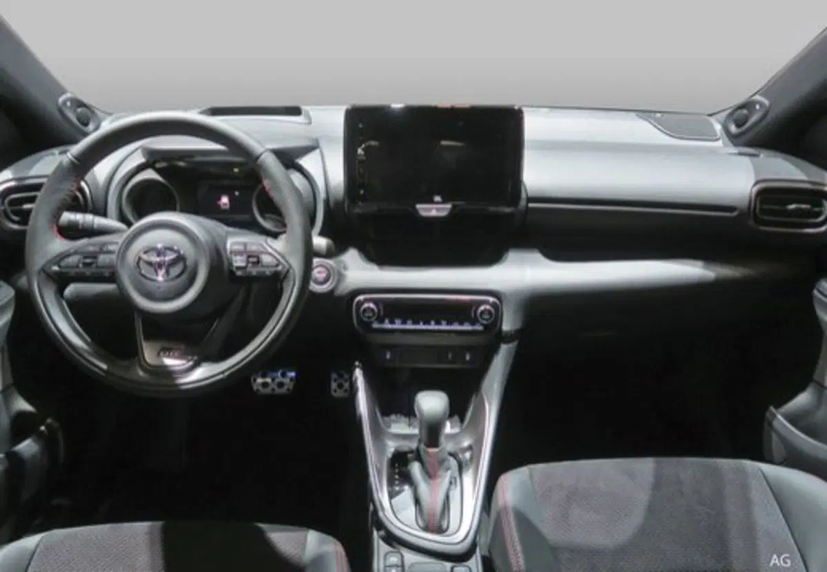 Toyota Yaris usata a Palermo (18)