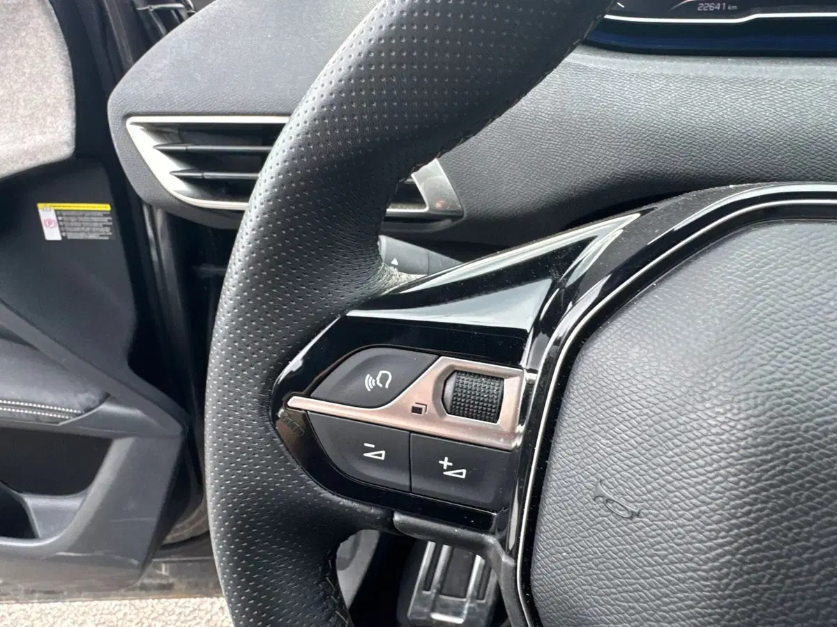 Peugeot 3008 usata a Salerno (18)