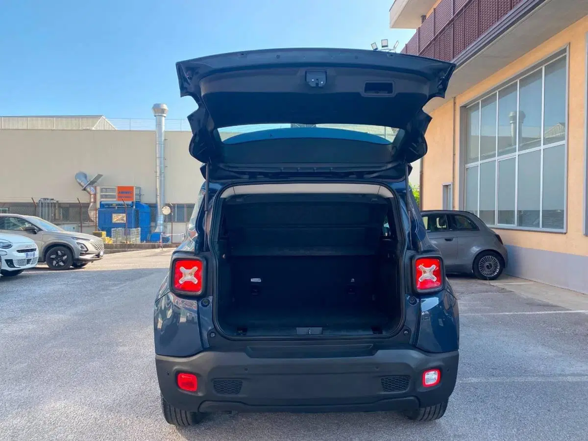 Jeep Renegade usata a Salerno (13)