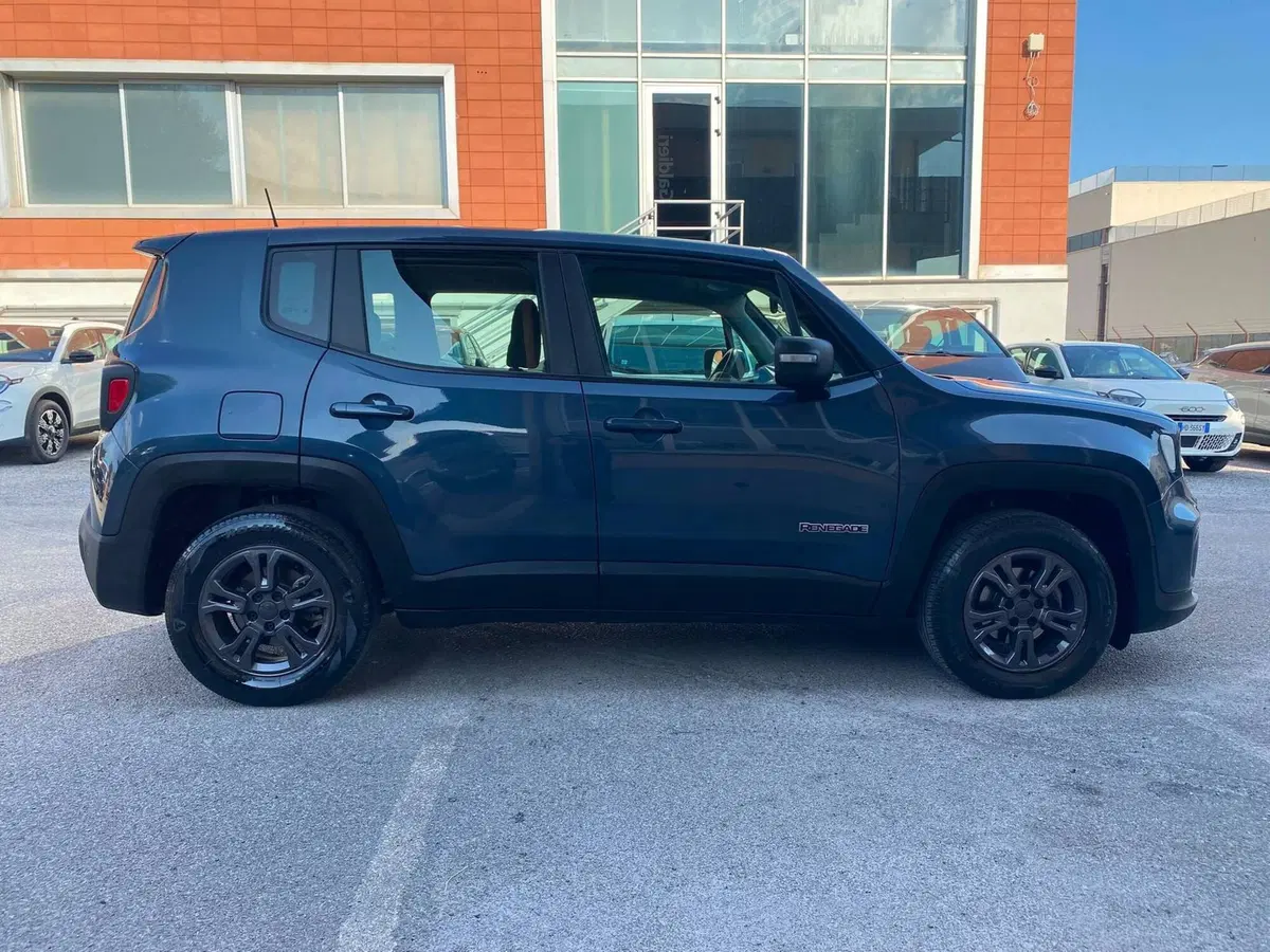 Jeep Renegade usata a Salerno (15)