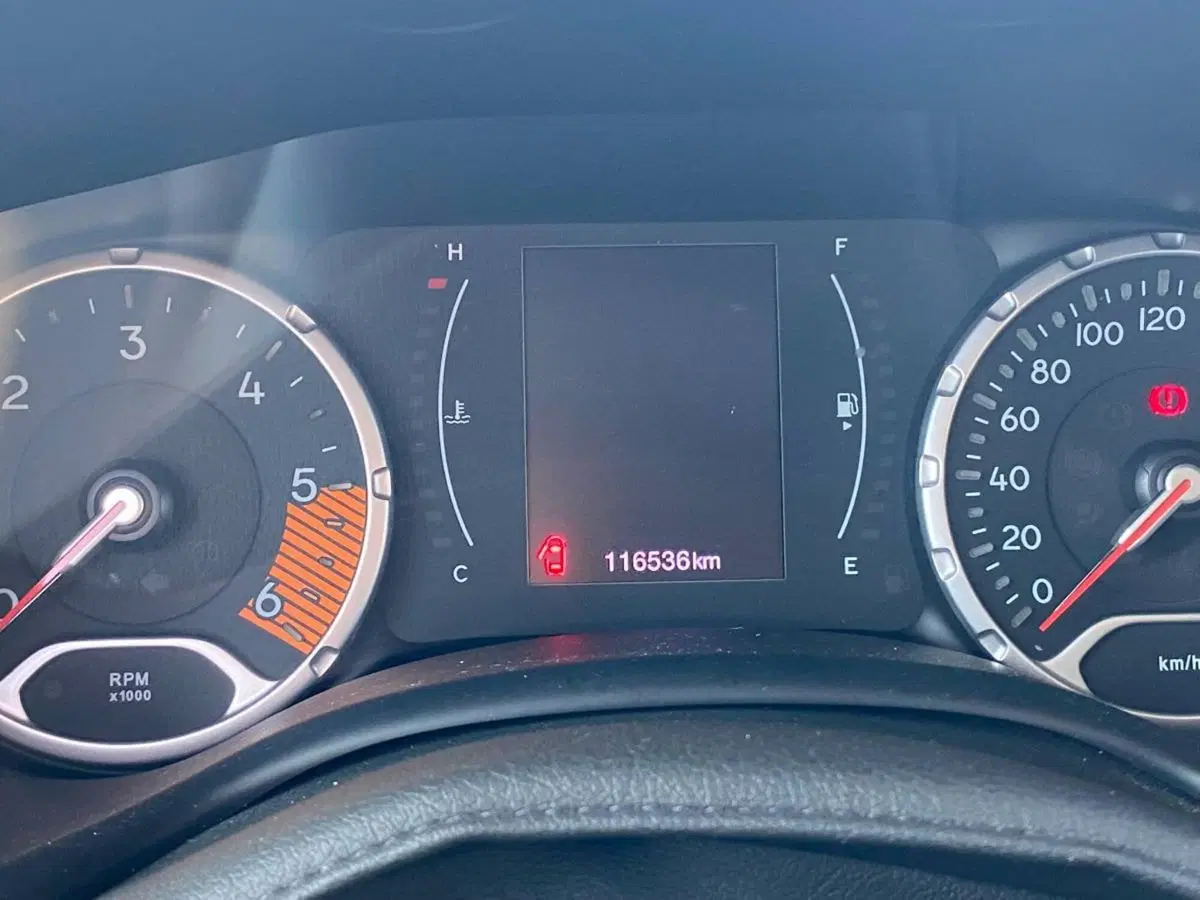 Jeep Renegade usata a Salerno (16)