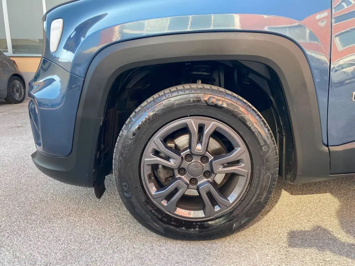 Jeep Renegade usata a Salerno (18)