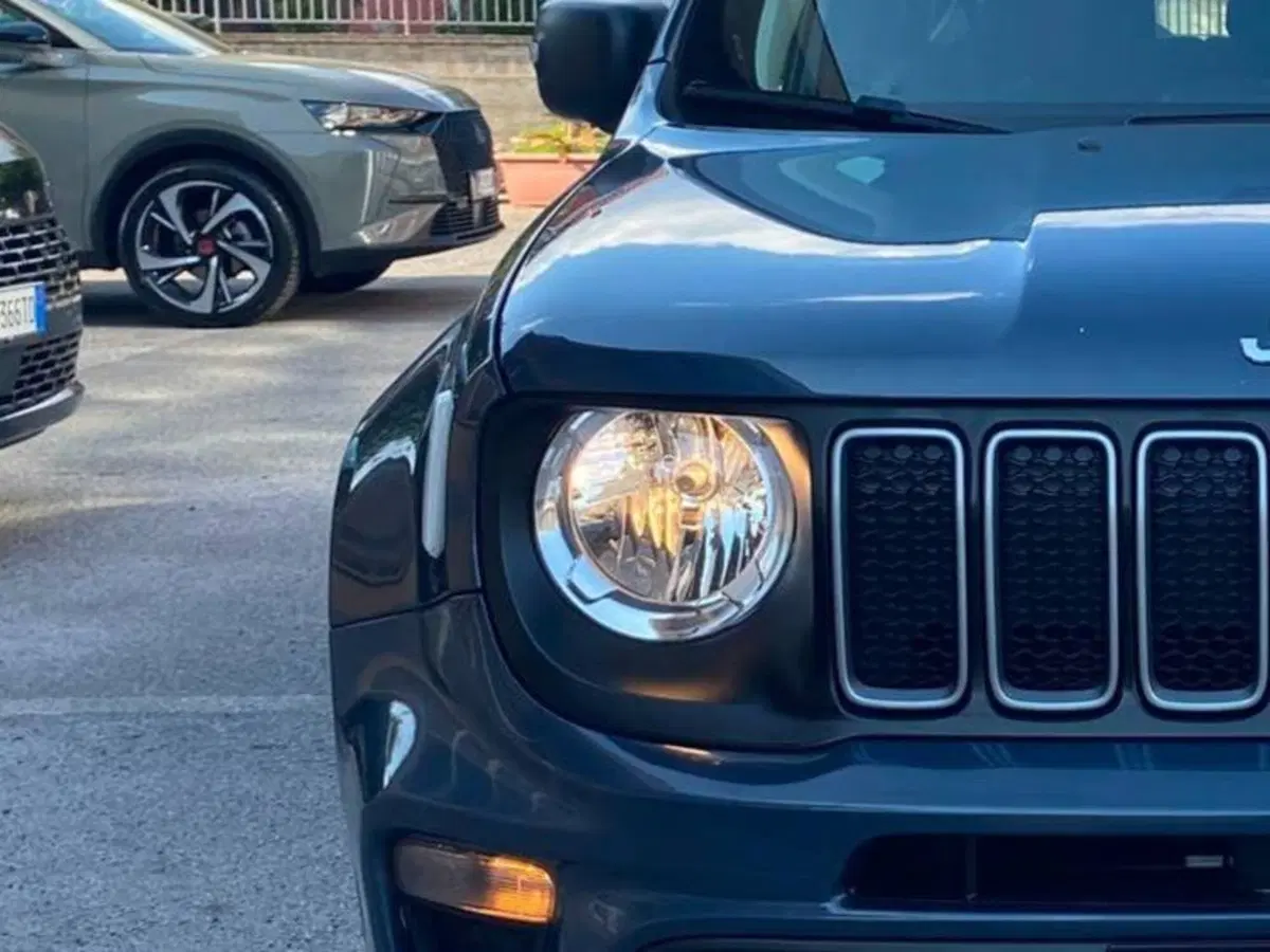 Jeep Renegade usata a Salerno (19)