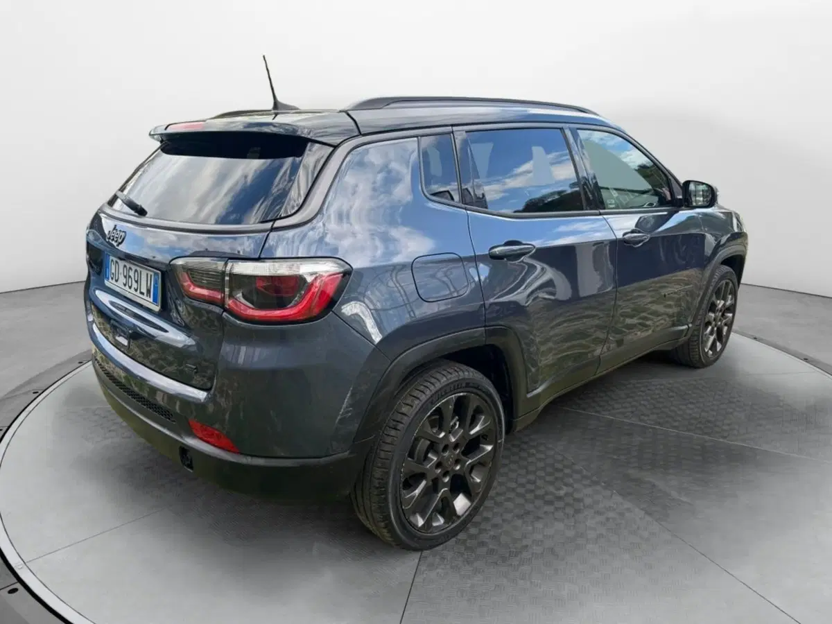 Jeep Compass usata a Salerno (4)