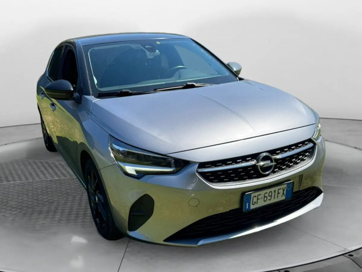 Opel Corsa usata a Salerno (2)