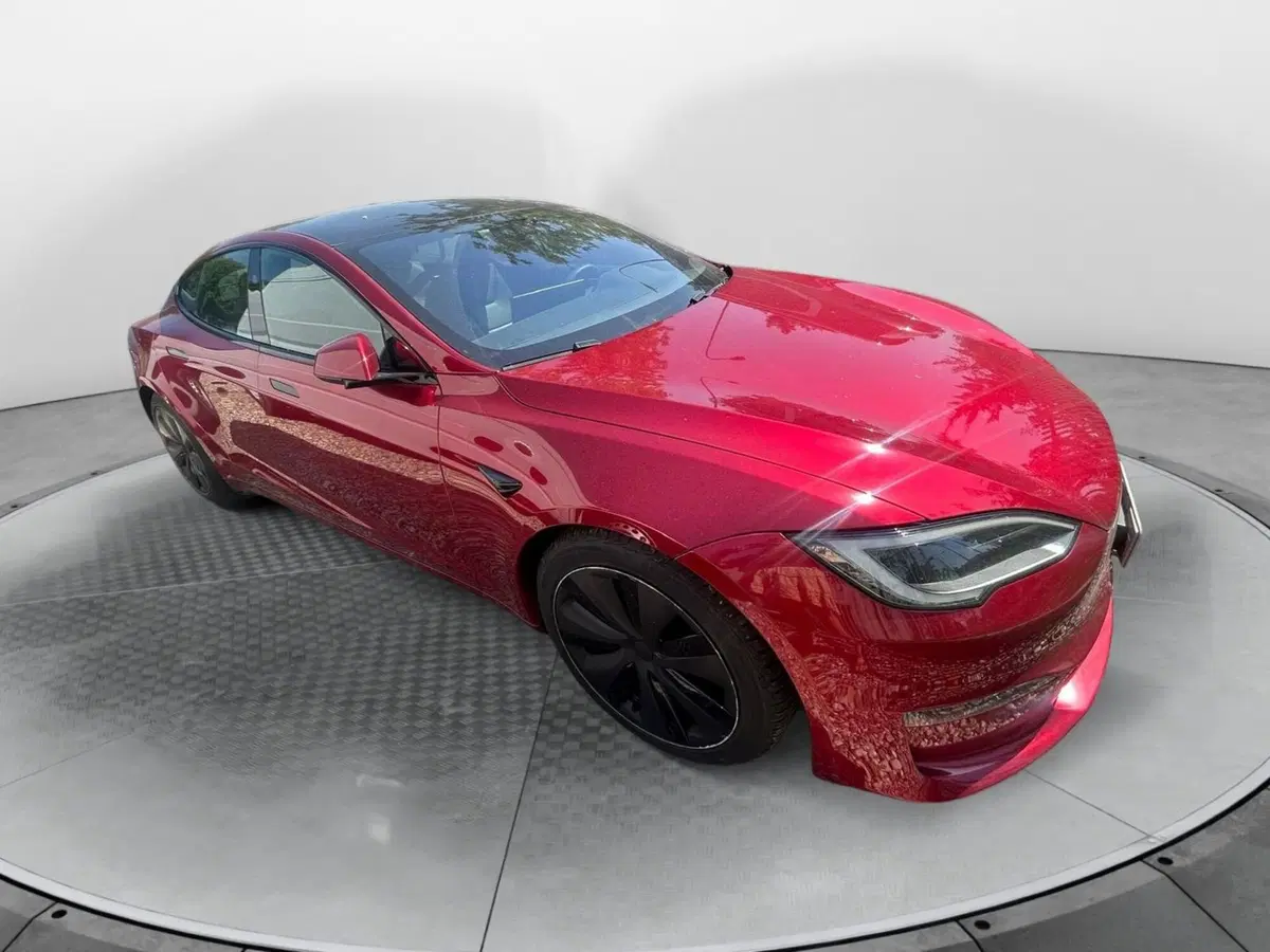 Tesla Model S usata a Salerno (2)