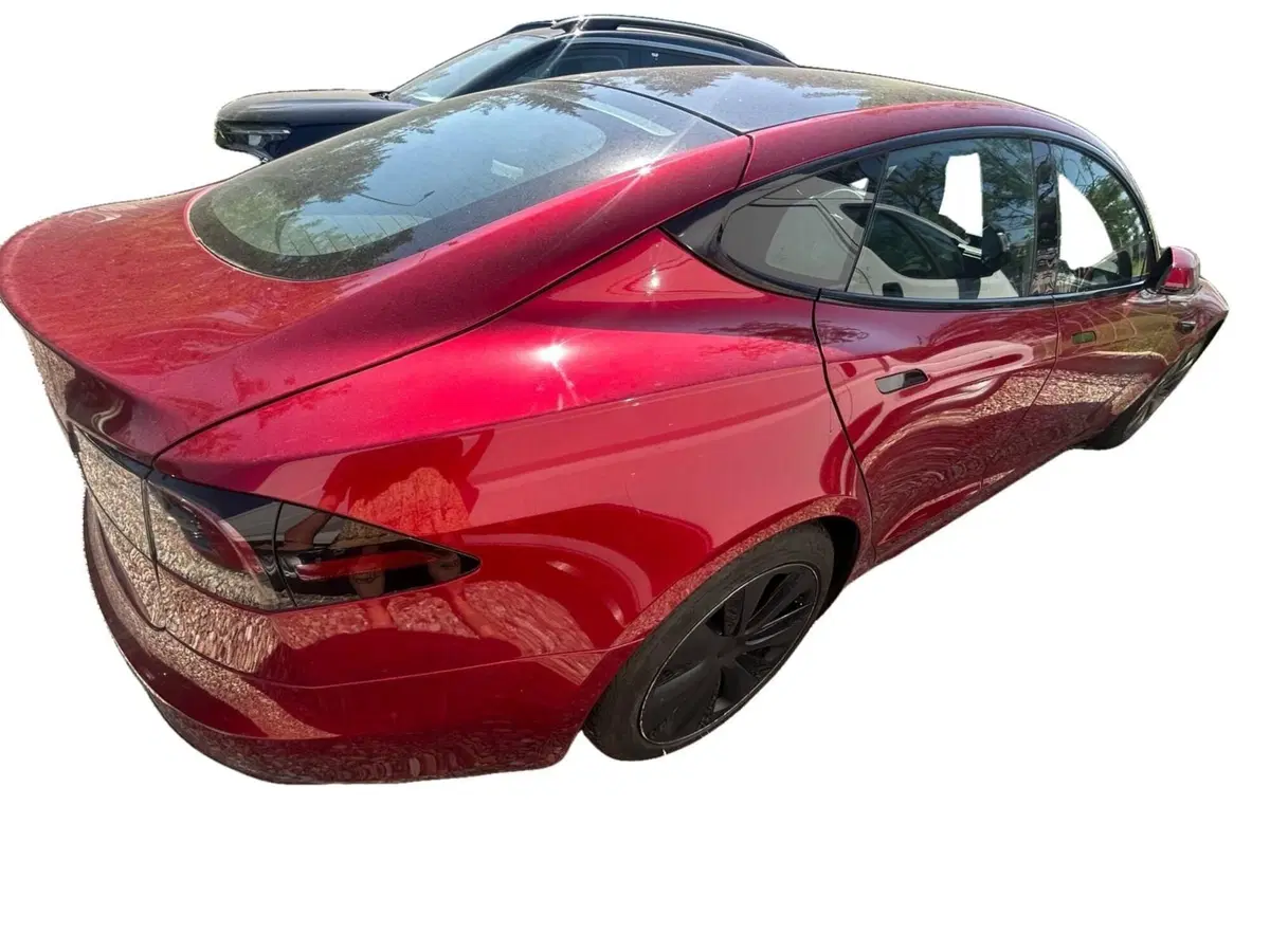 Tesla Model S usata a Salerno (4)