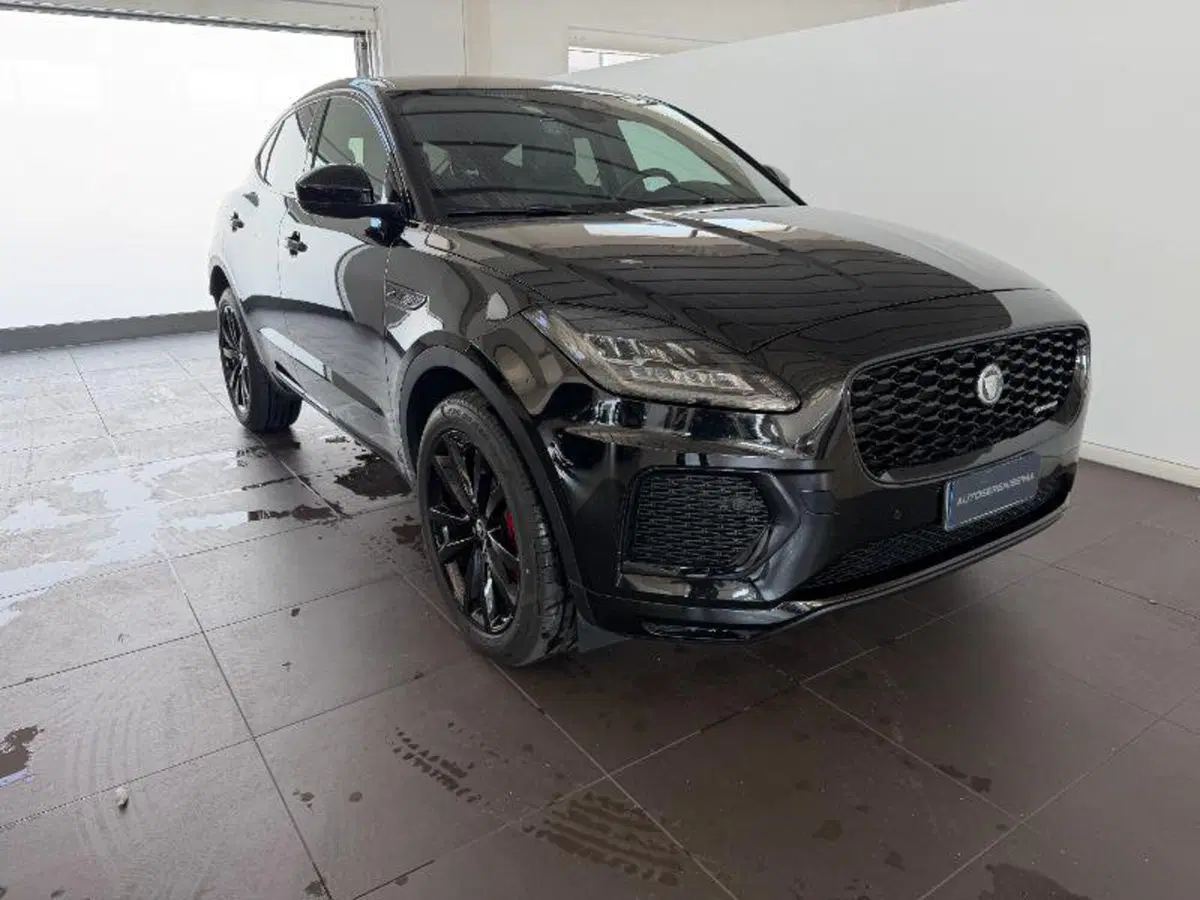 Jaguar E-Pace usata a Venezia (6)