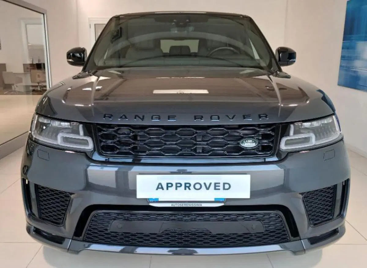 Land Rover Range Rover Sport usata a Venezia (6)