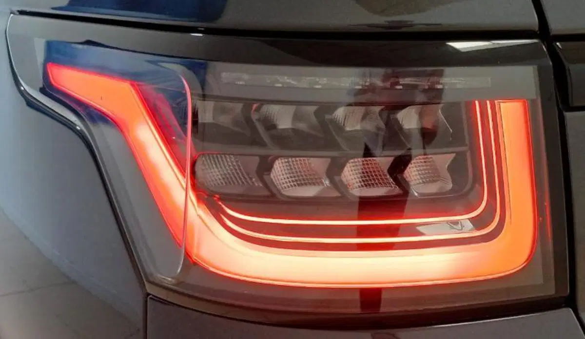 Land Rover Range Rover Sport usata a Venezia (8)