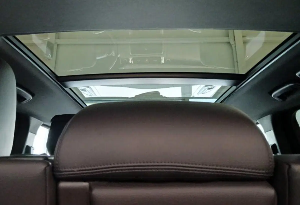 Land Rover Range Rover Sport usata a Venezia (13)