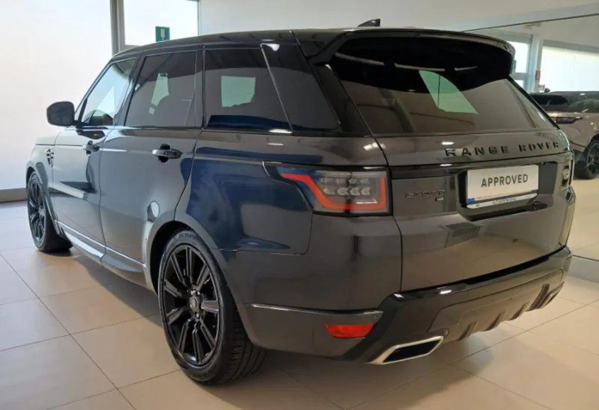 Land Rover Range Rover Sport usata a Venezia (2)