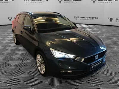 SEAT Leon ST Sportstourer 2.0 TDI 150 CV 4Drive DSG Business del 2023 usata a Varese