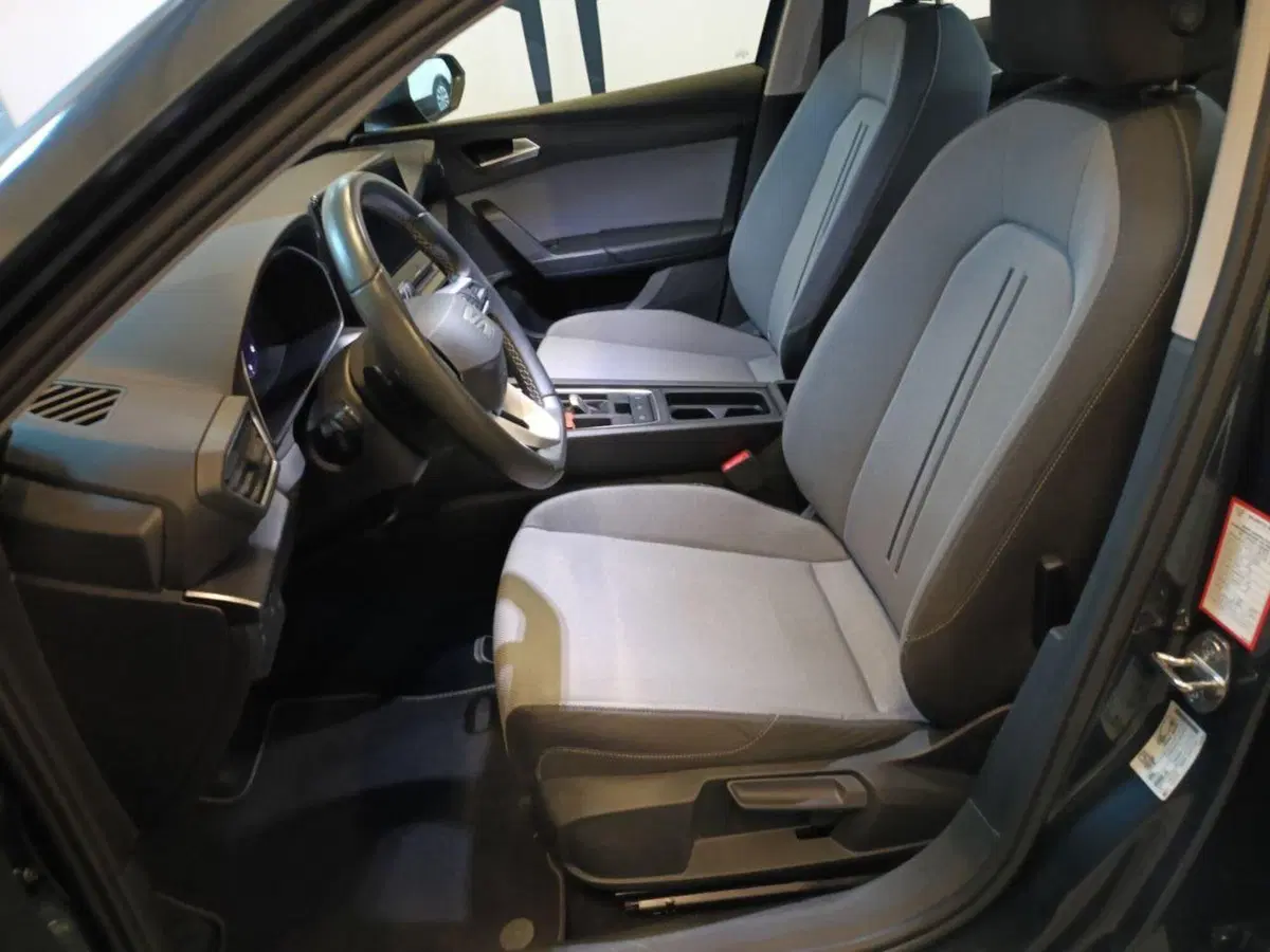 SEAT Leon ST usata a Varese (8)