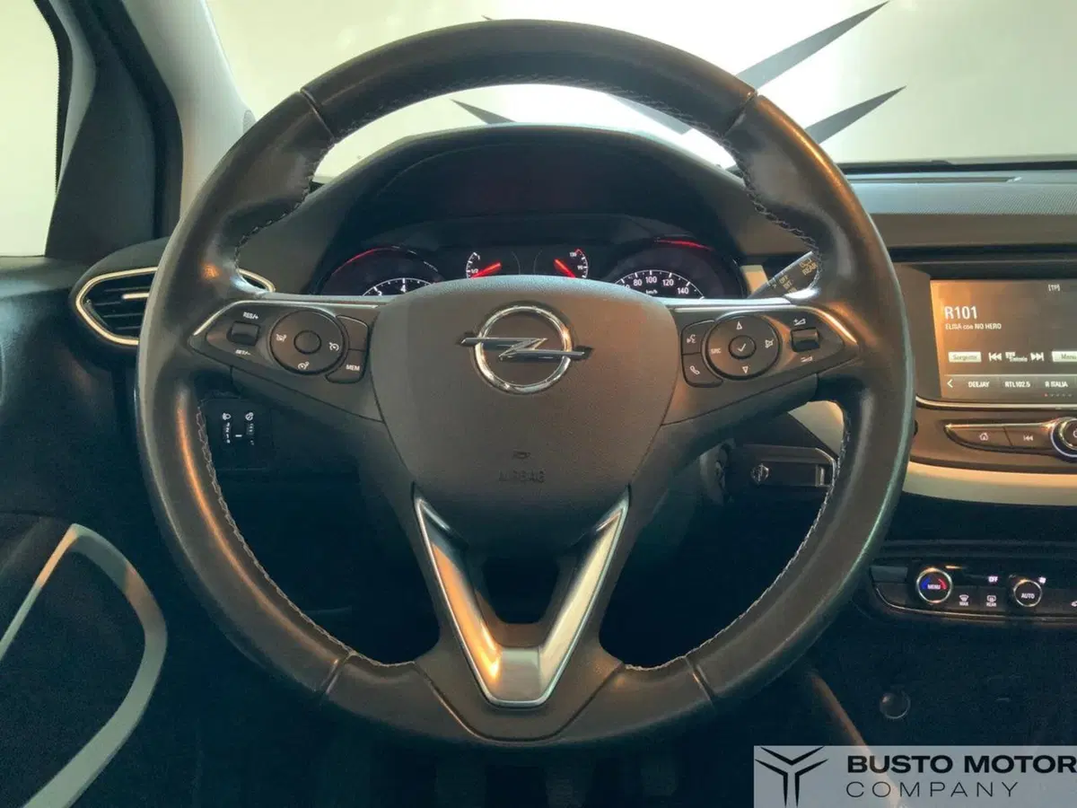 Opel Crossland usata a Varese (10)
