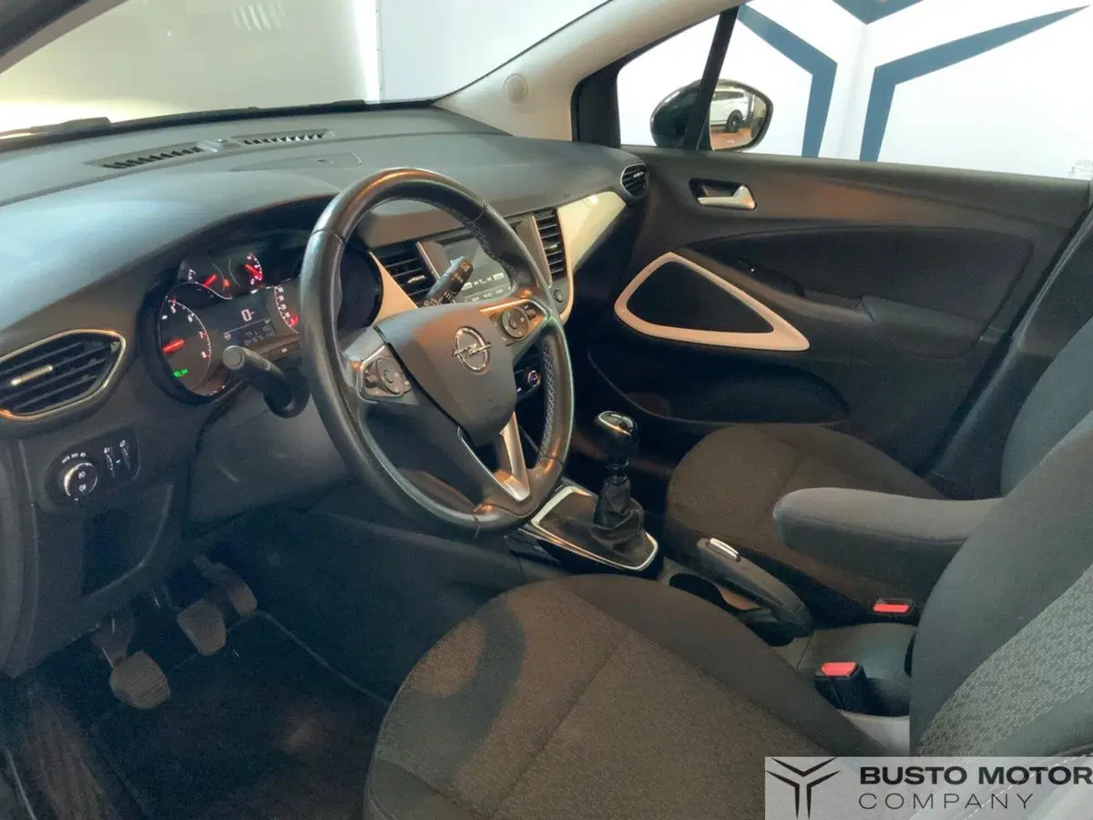 Opel Crossland usata a Varese (8)