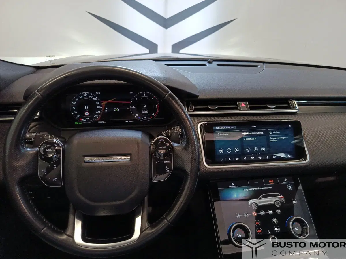 Land Rover Range Rover Velar usata a Varese (12)