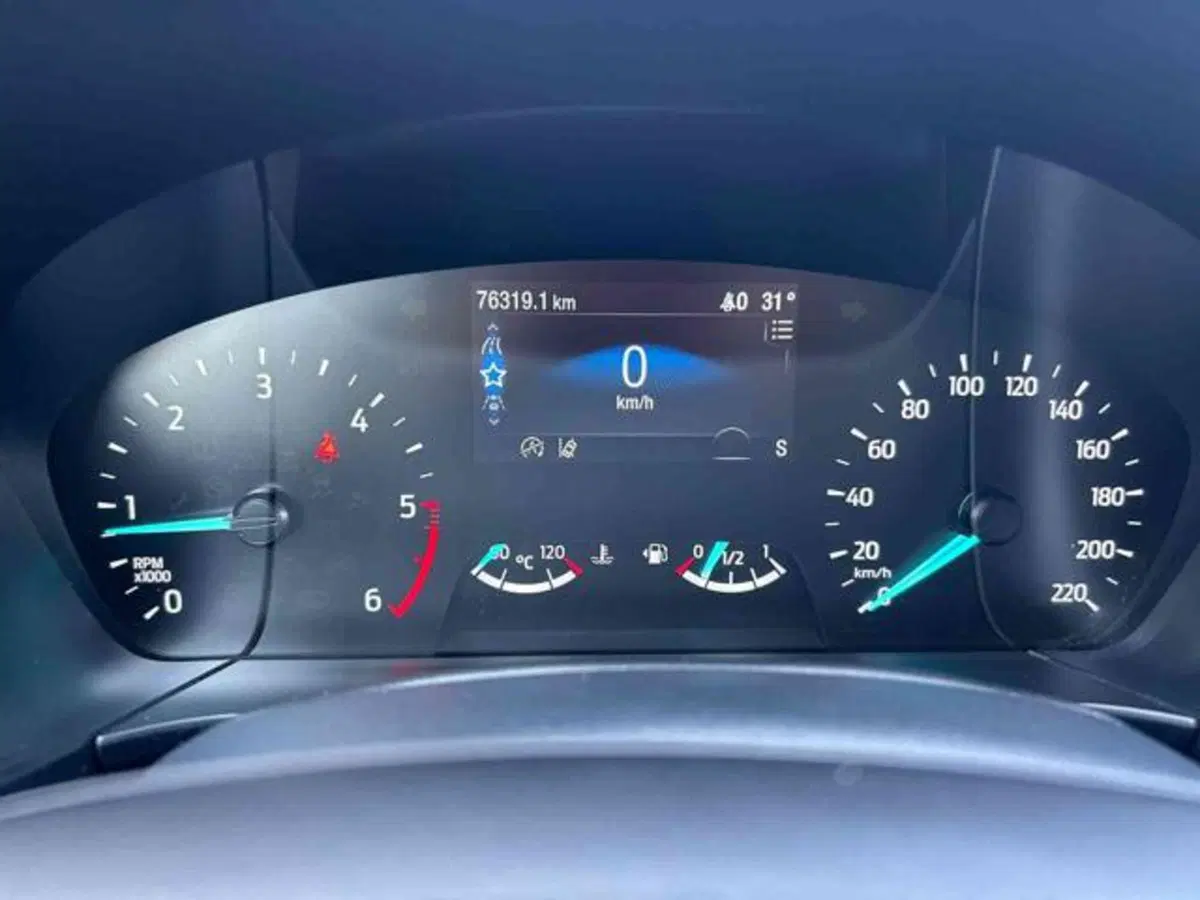 Ford Kuga usata a Bologna (10)