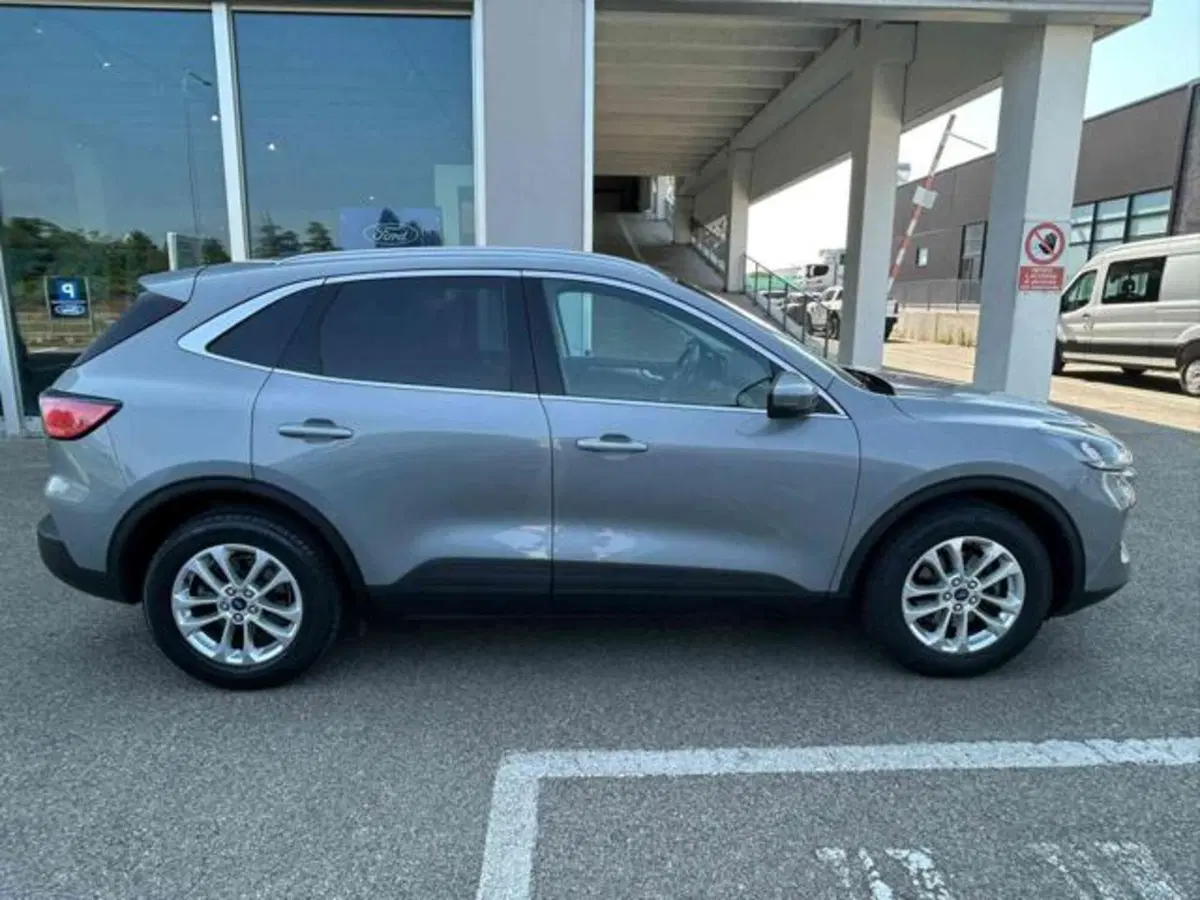 Ford Kuga usata a Bologna (2)