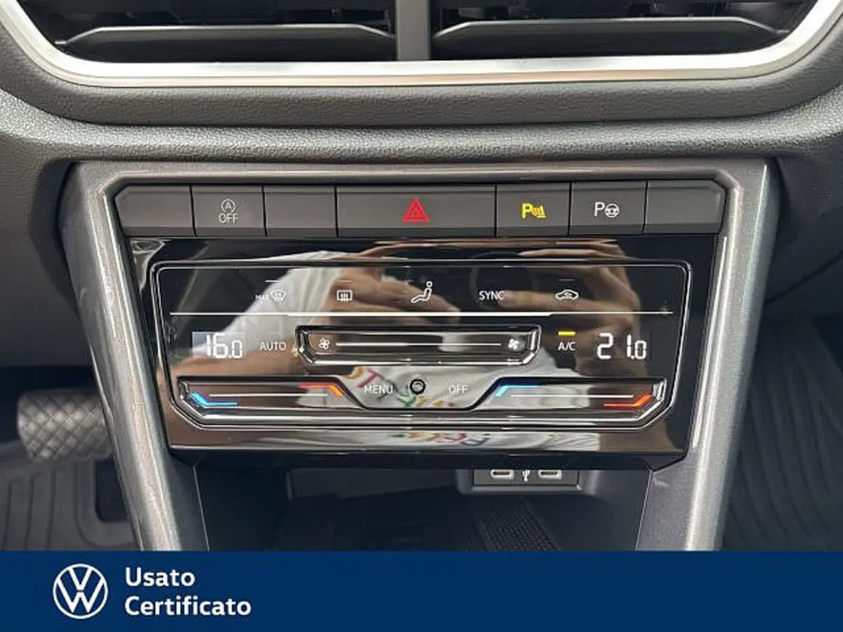 Volkswagen T-Roc usata a Vicenza (16)