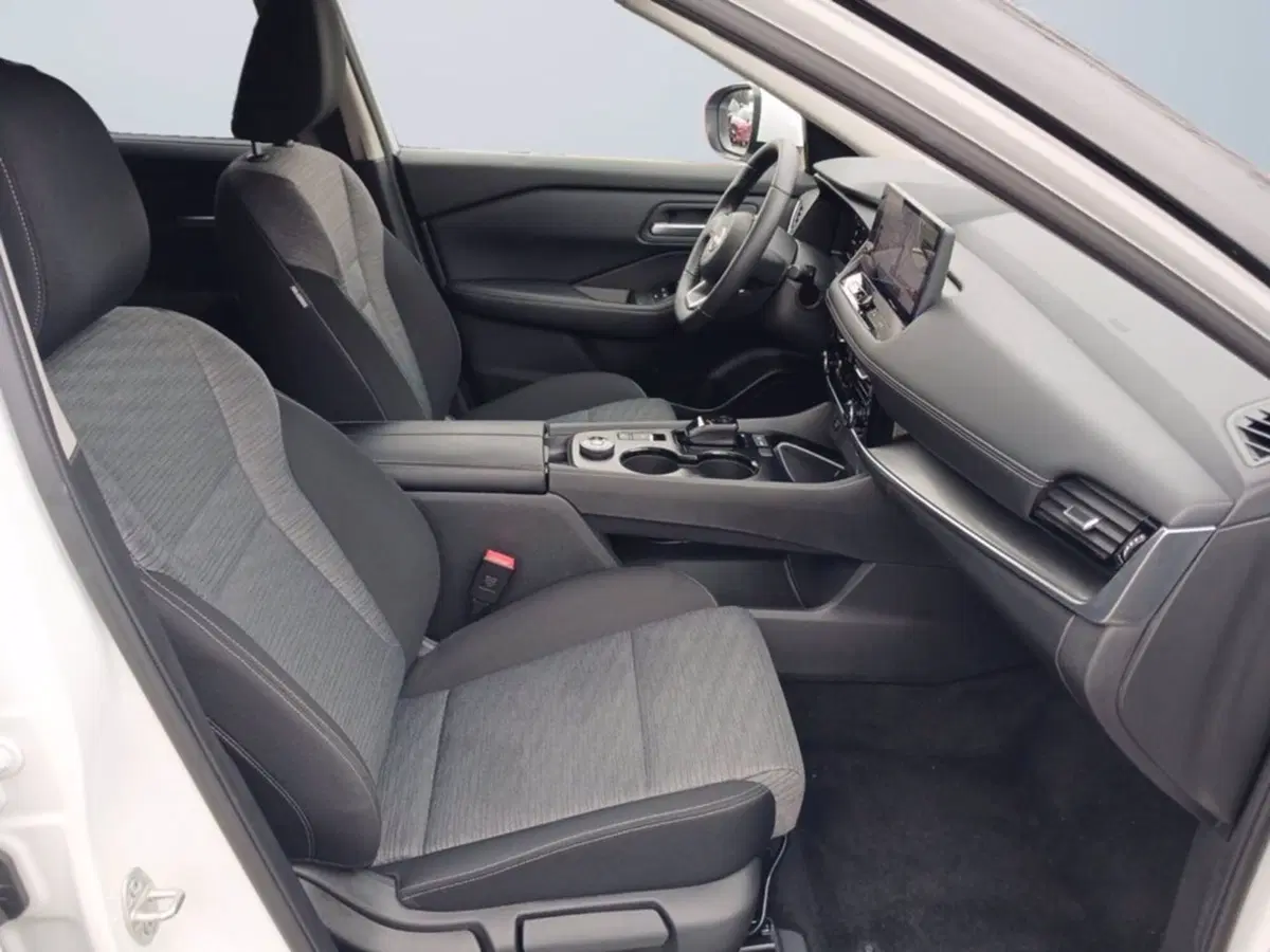 Nissan X-Trail usata a Milano (11)