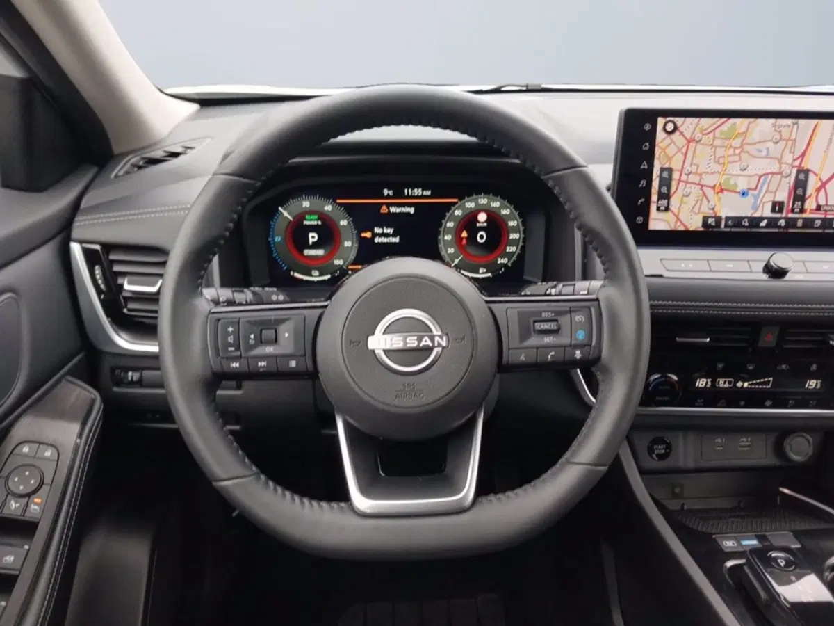 Nissan X-Trail usata a Milano (13)