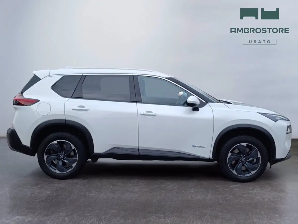 Nissan X-Trail usata a Milano (4)