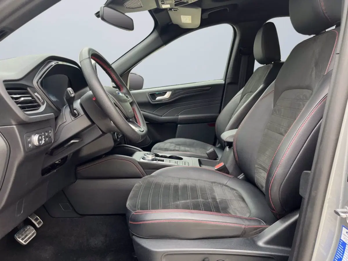 Ford Kuga usata a Milano (11)