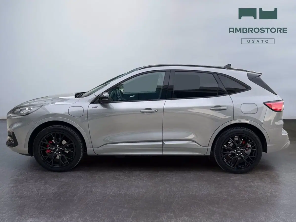 Ford Kuga usata a Milano (2)
