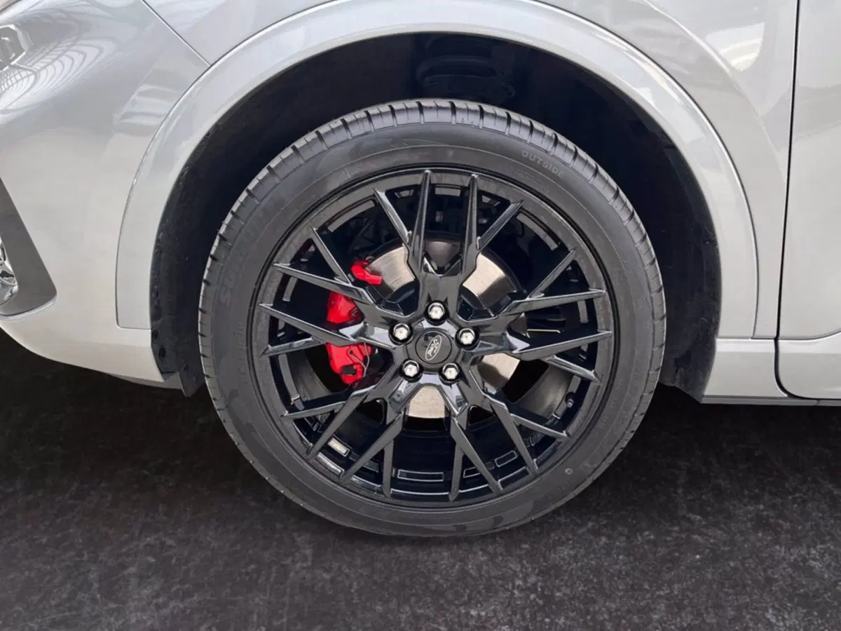 Ford Kuga usata a Milano (9)