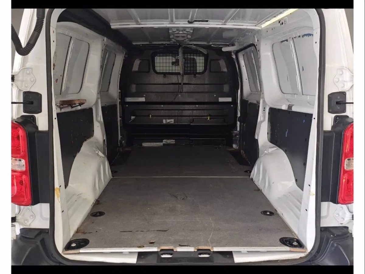 Toyota Proace usata a Catania (11)