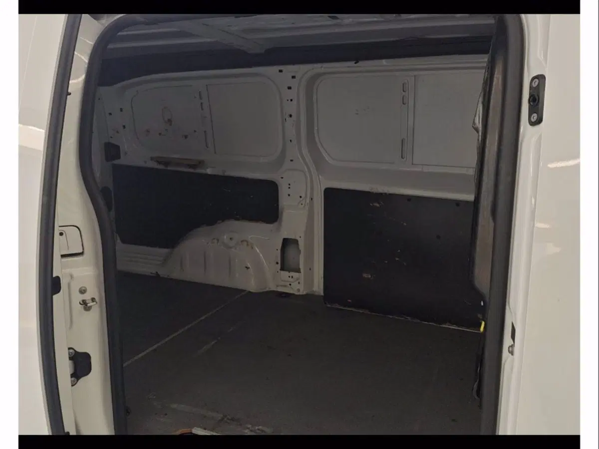 Toyota Proace usata a Catania (12)