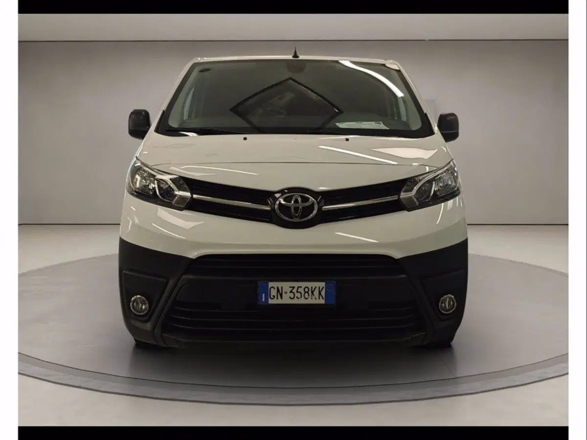 Toyota Proace usata a Catania (2)
