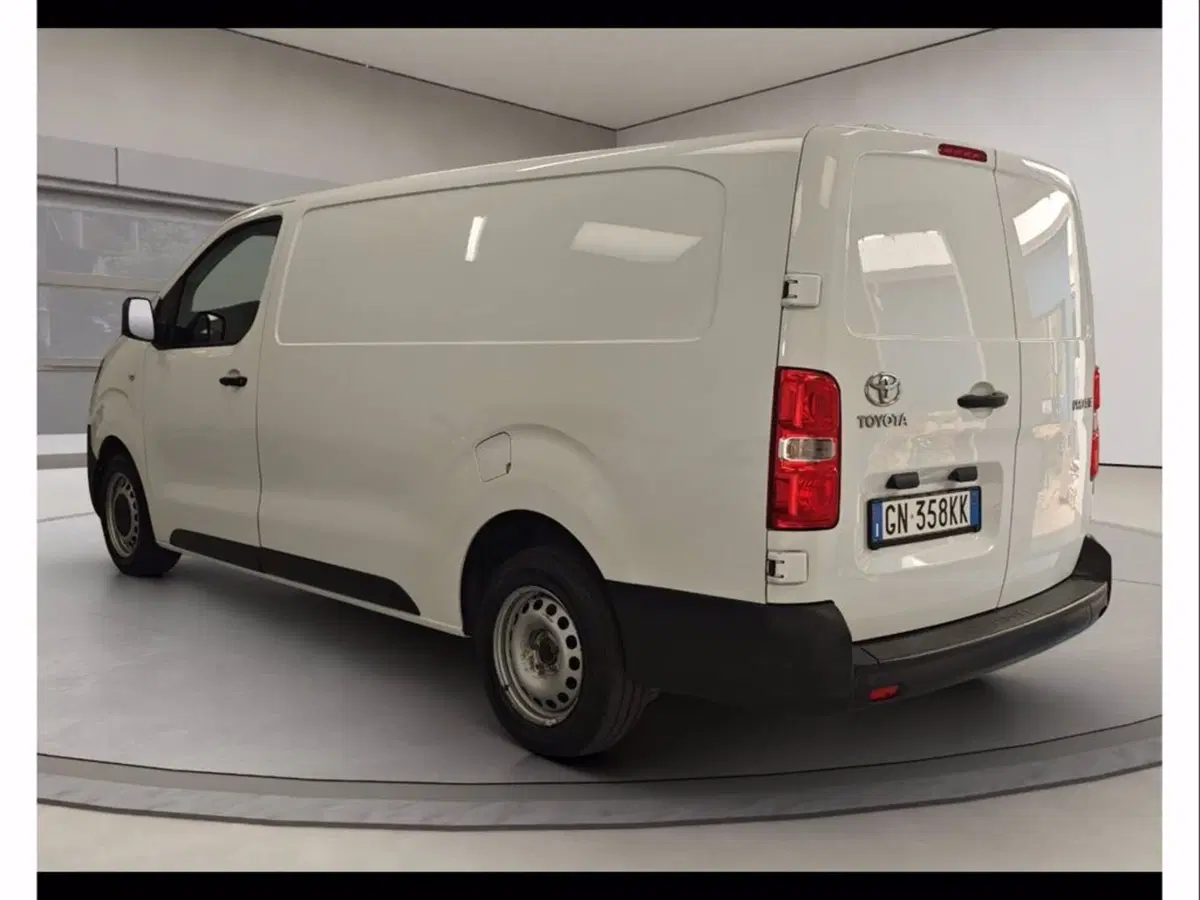 Toyota Proace usata a Catania (4)