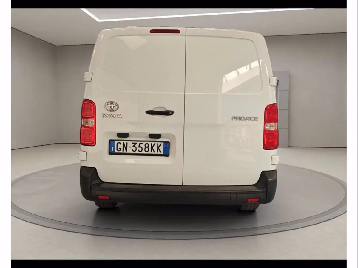 Toyota Proace usata a Catania (5)