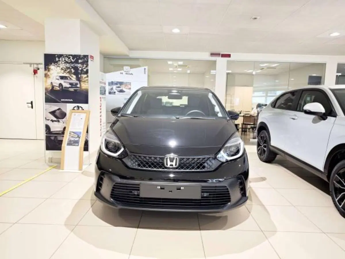 Honda Jazz nuova a Savona (3)