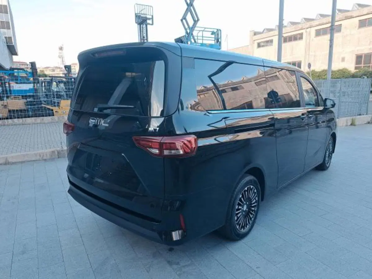 Emc Nove nuova a Savona (6)