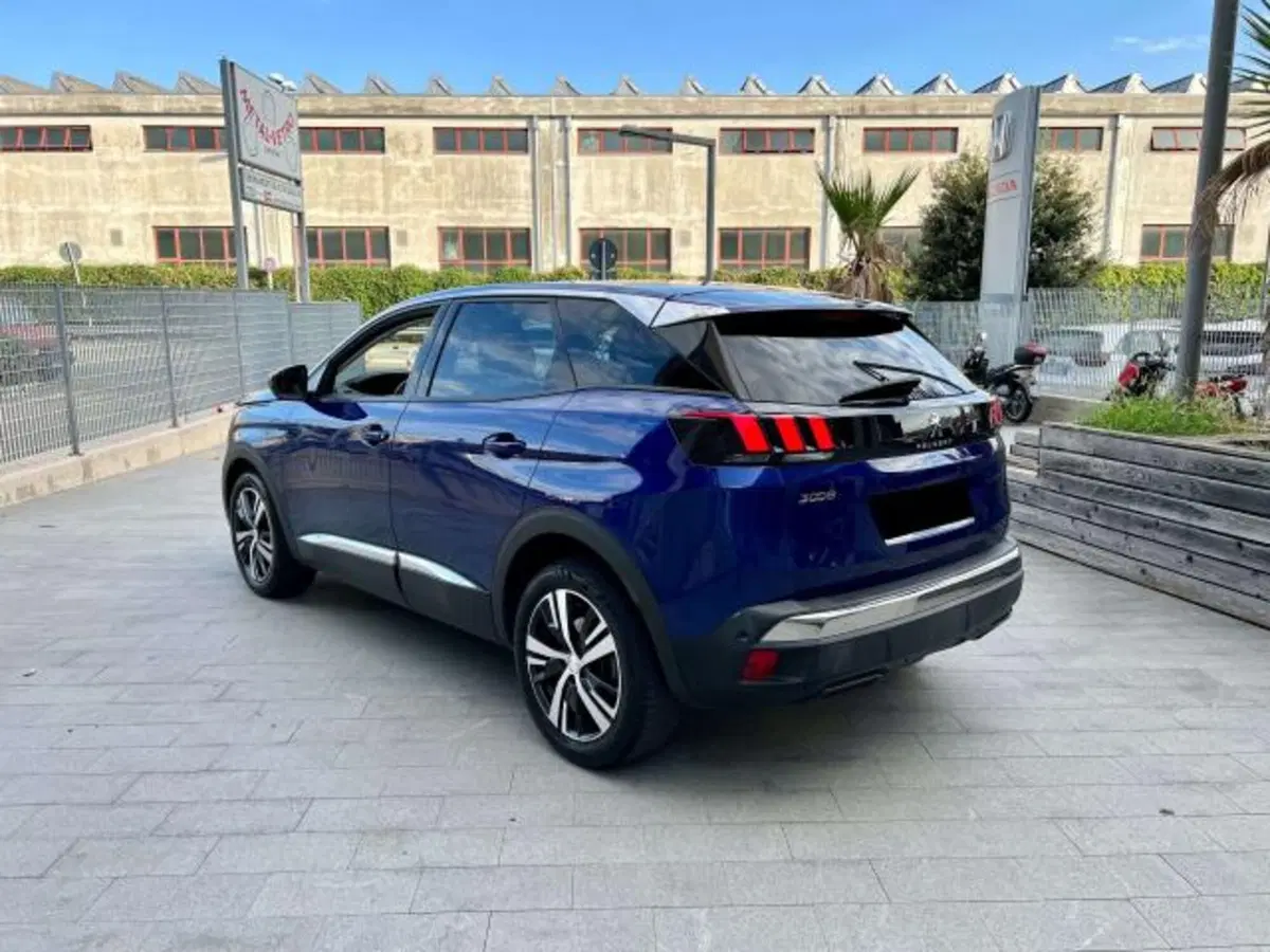 Peugeot 3008 usata a Savona (4)