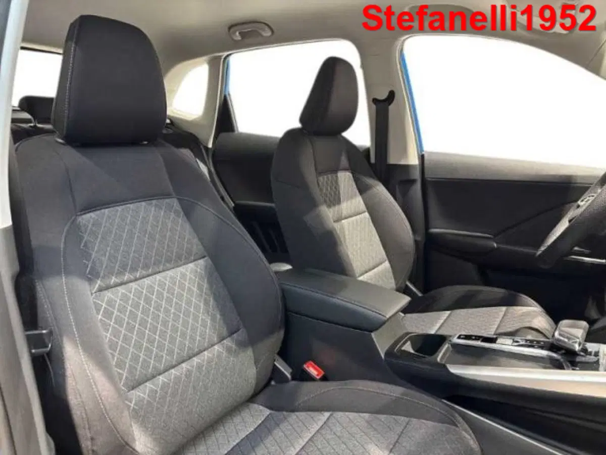 Mg ZS EV nuova a Bologna (16)