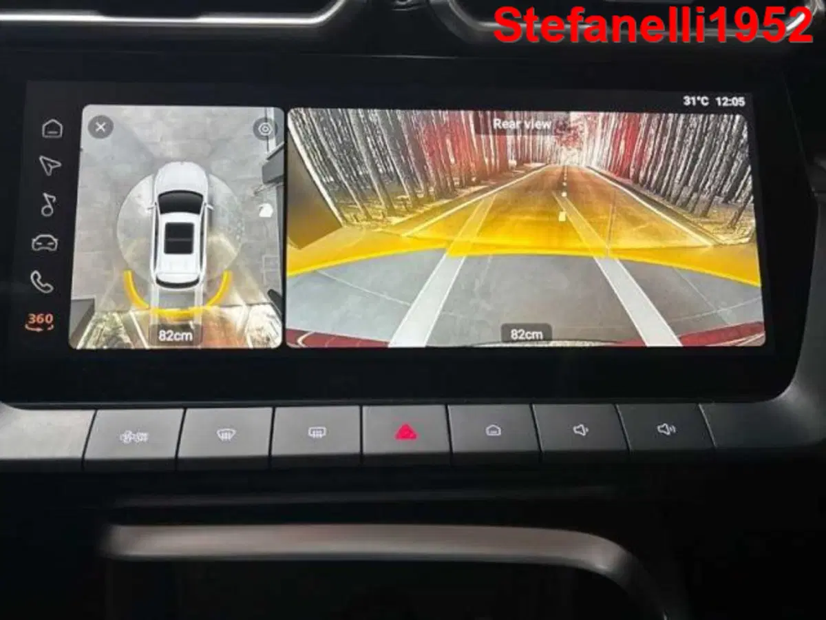 Mg ZS EV nuova a Bologna (12)