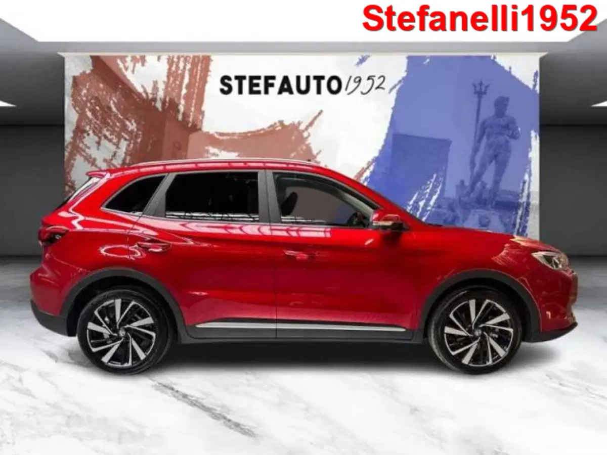 Mg ZS EV nuova a Bologna (2)